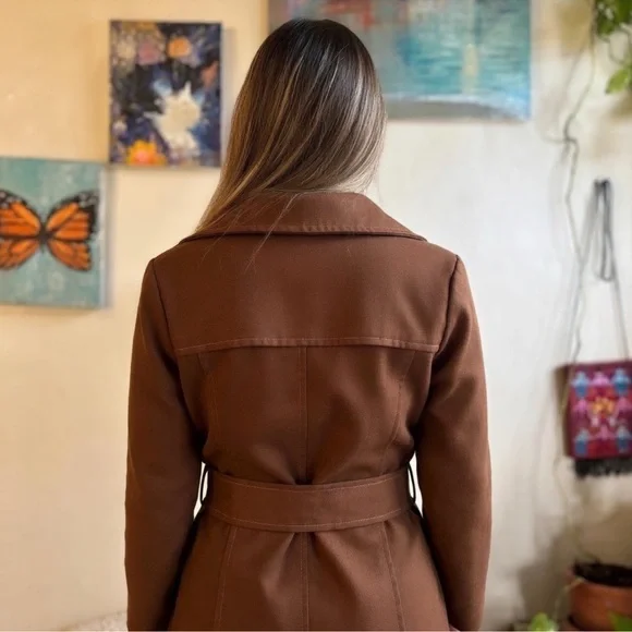 American Vintage Brown Double-Breasted Belted Trench Coat - Picture 11 of 12